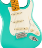 FENDER American Vintage II 1957 Stratocaster® Maple Fingerboard Sea Foam Green